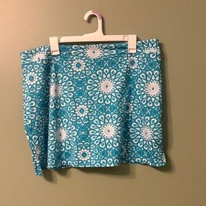 Tranquility by Colorado Clothing Teal and White Geometric Skort